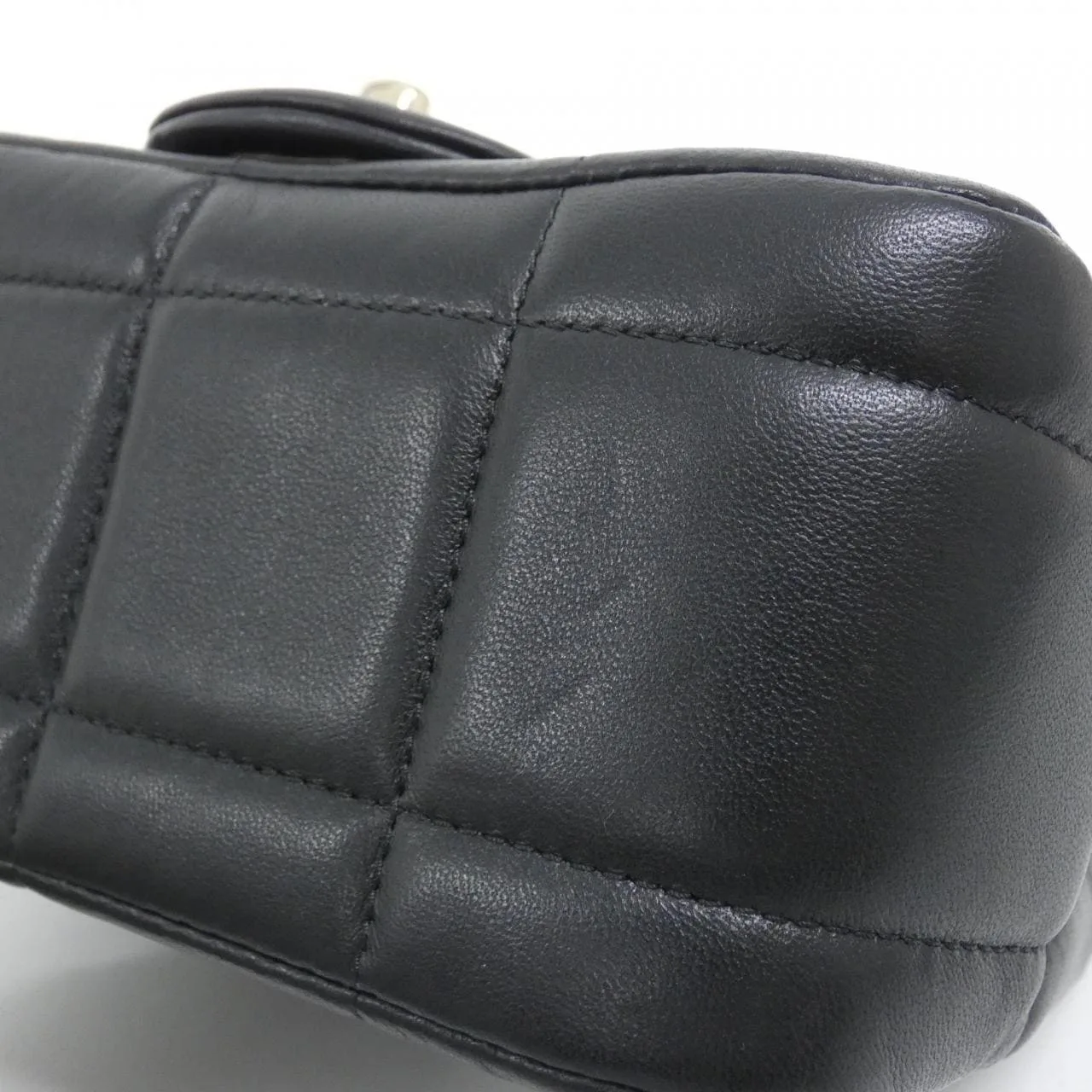 CHANEL Chanel 22 AS3744 Shoulder Lambskin 3