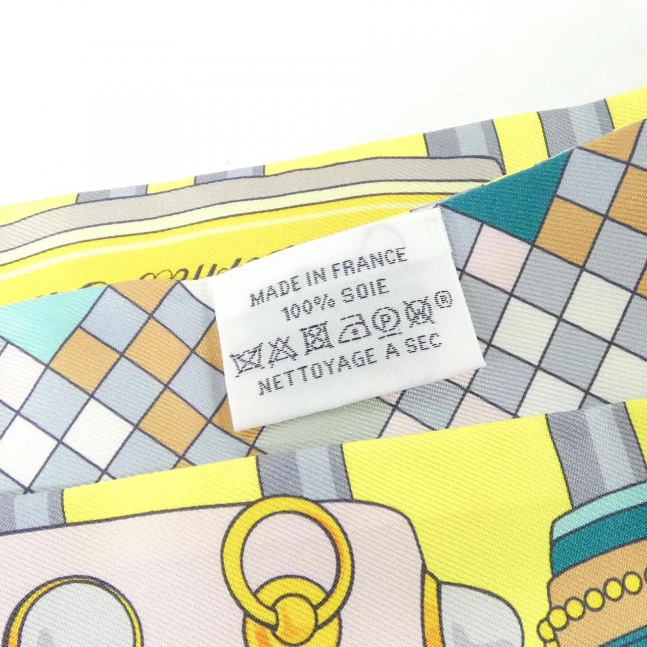 HERMES Scarf 4