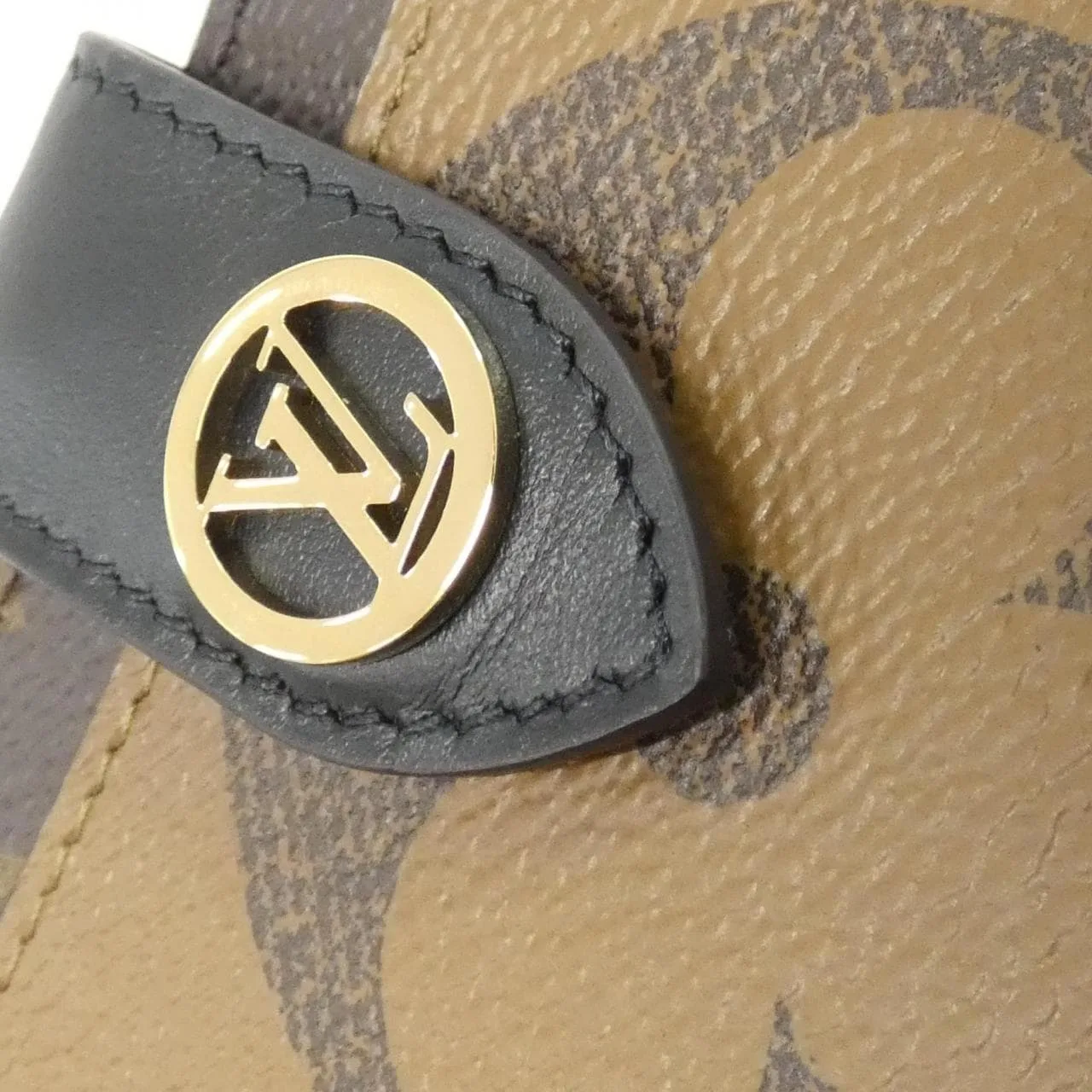 LOUIS VUITTON M69432 Wallet Monogram 黑色 Monogram 中古品A - 縮圖 3