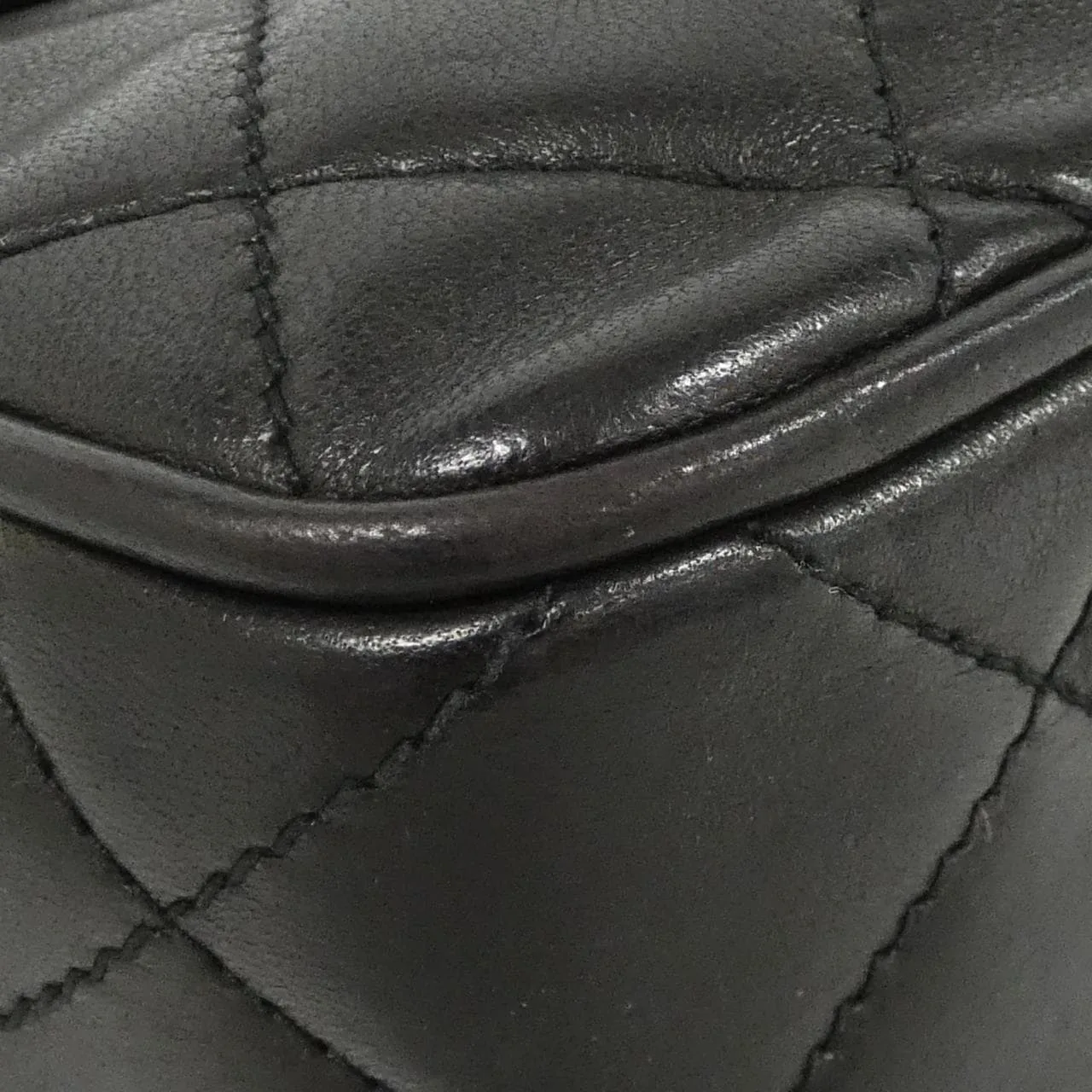CHANEL Shoulder Lambskin 3