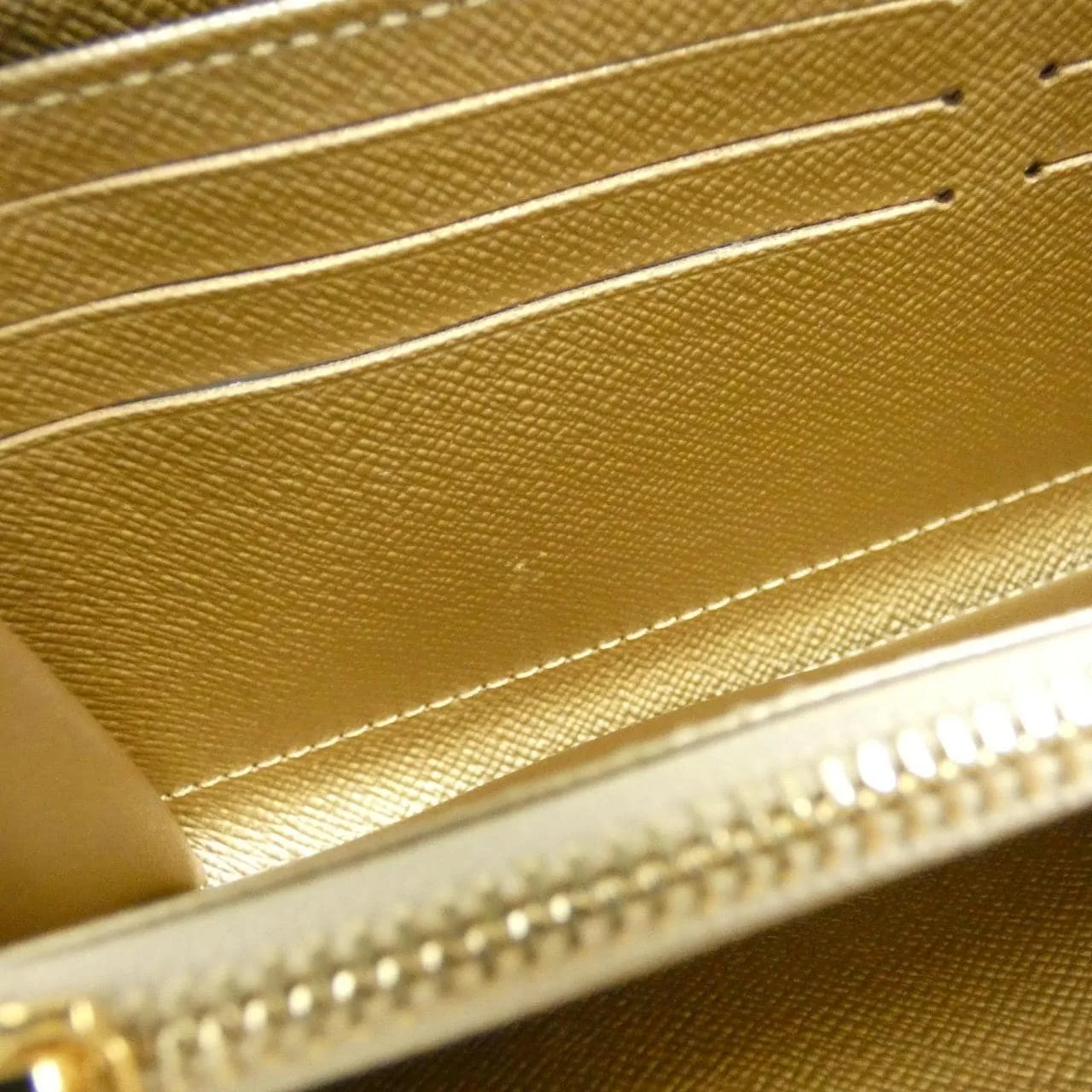LOUIS VUITTON M27030 Wallet Monogram Gold Monogram Rank A - Thumbnail 4