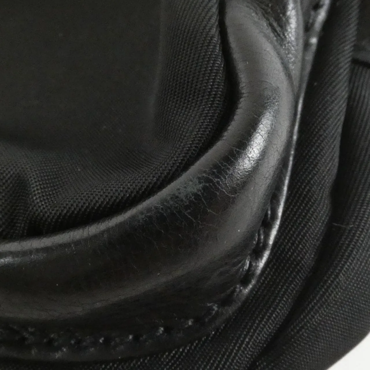 PRADA BR2555 肩背包 4