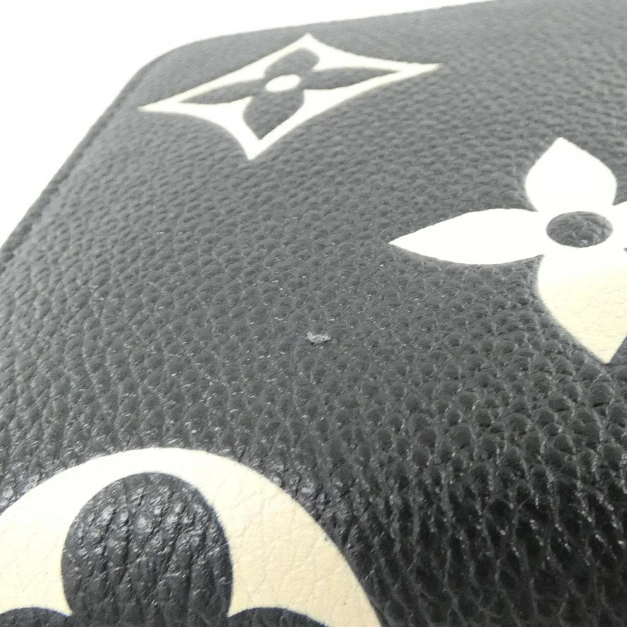 LOUIS VUITTON M80481 Wallet Monogram 黑色 Monogram 中古品A - 縮圖 4