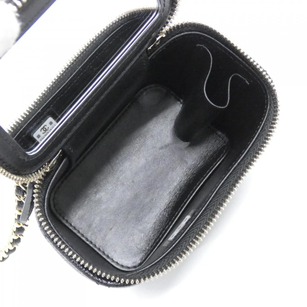 CHANEL Chanel 19 AP3078 肩背包 荔枝紋牛皮 黑色 荔枝紋牛皮 中古品A - 縮圖 8