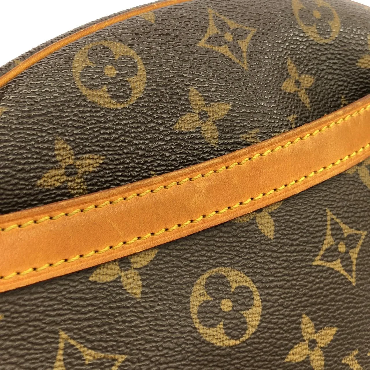 LOUIS VUITTON Blois M51221 Shoulder Monogram Black Monogram Rank B - Thumbnail 5