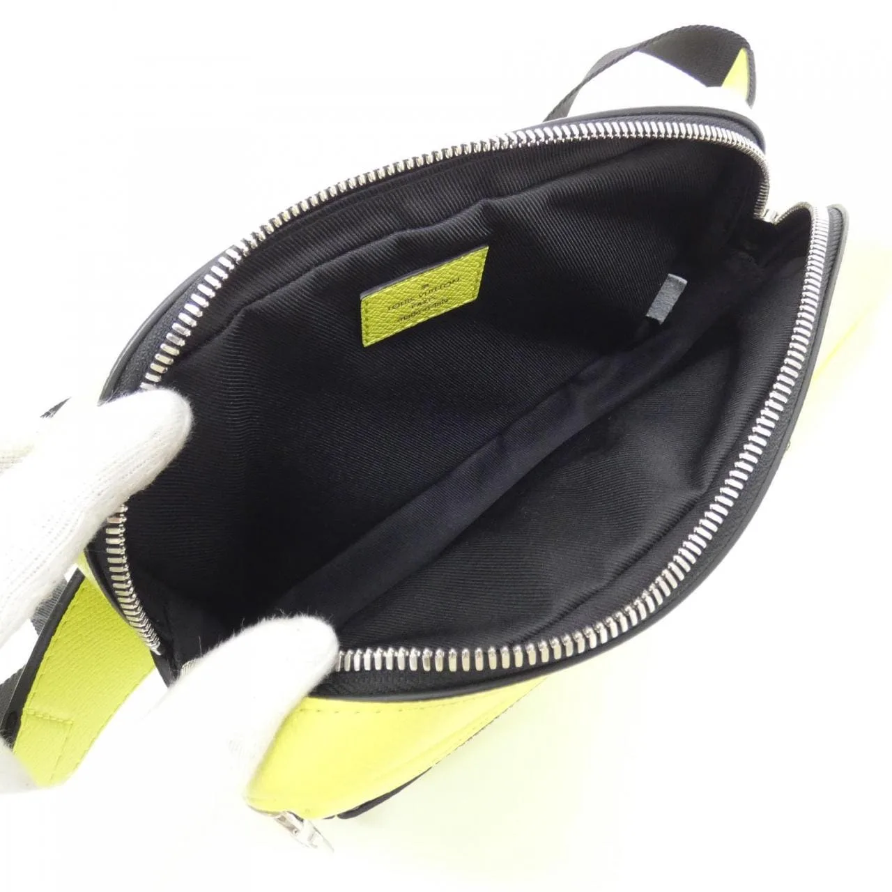LOUIS VUITTON Bum Bag M30251 Shoulder Canvas Black Canvas Rank A - Thumbnail 9