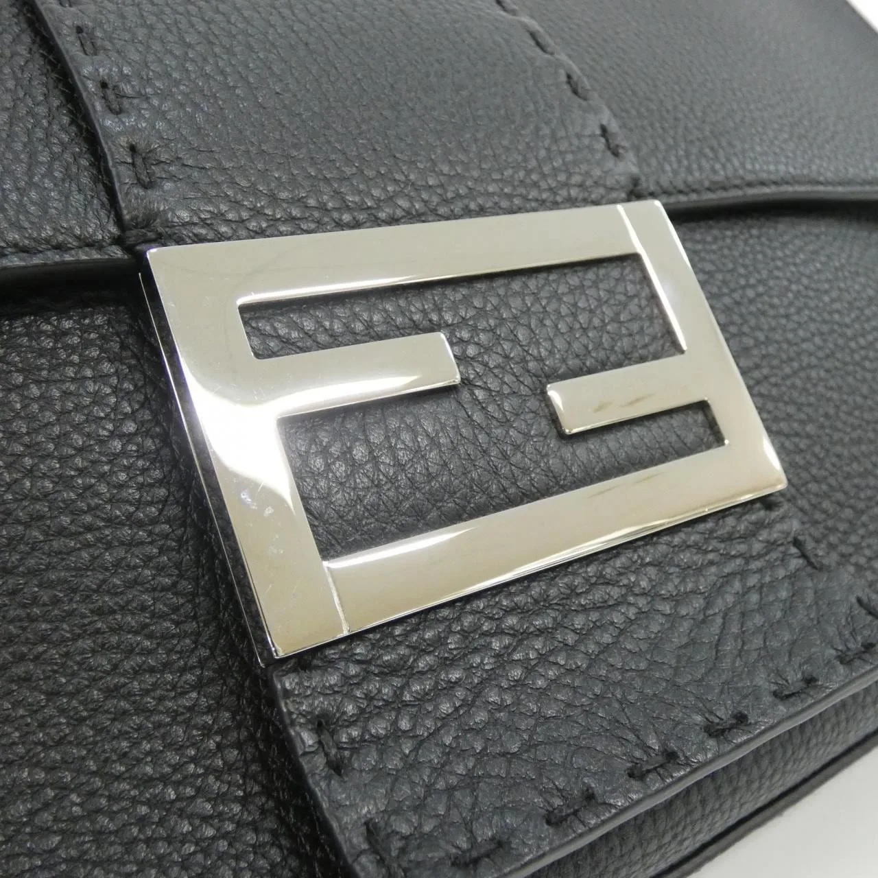 FENDI Baguette 7VA478 SFR Shoulder Leather Black Leather Rank A - Thumbnail 4