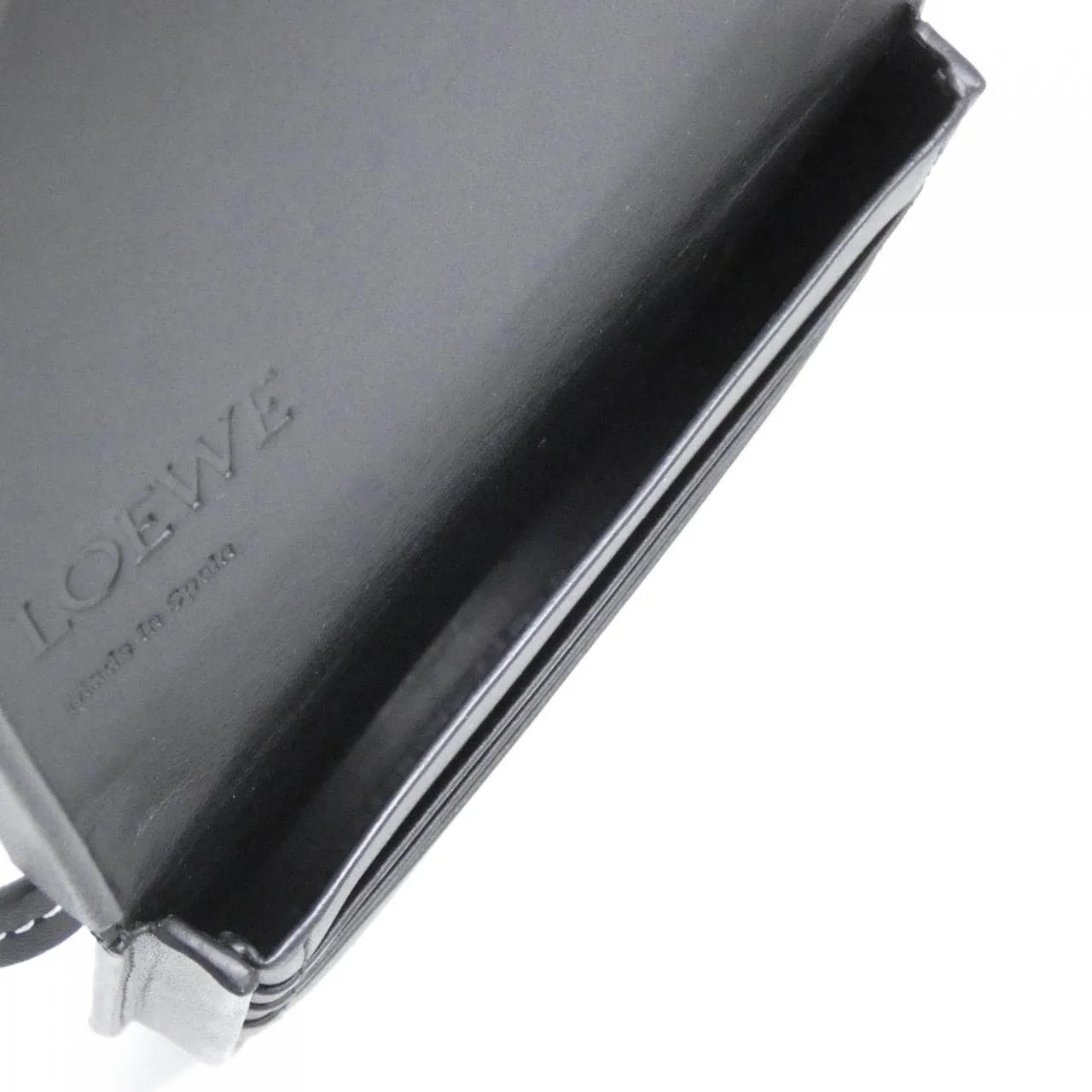 LOEWE 109 54 T14 Shoulder