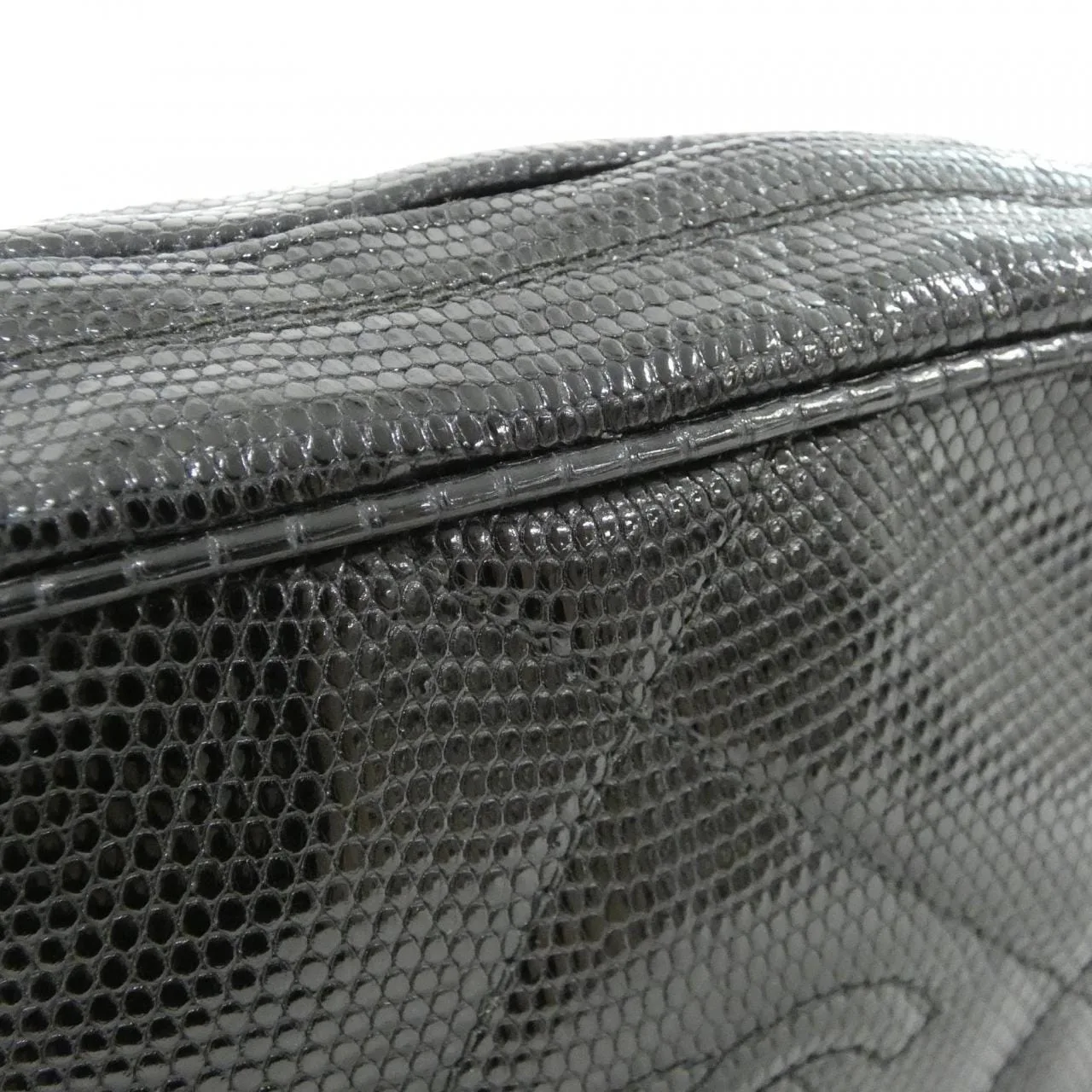 CHANEL Shoulder 4