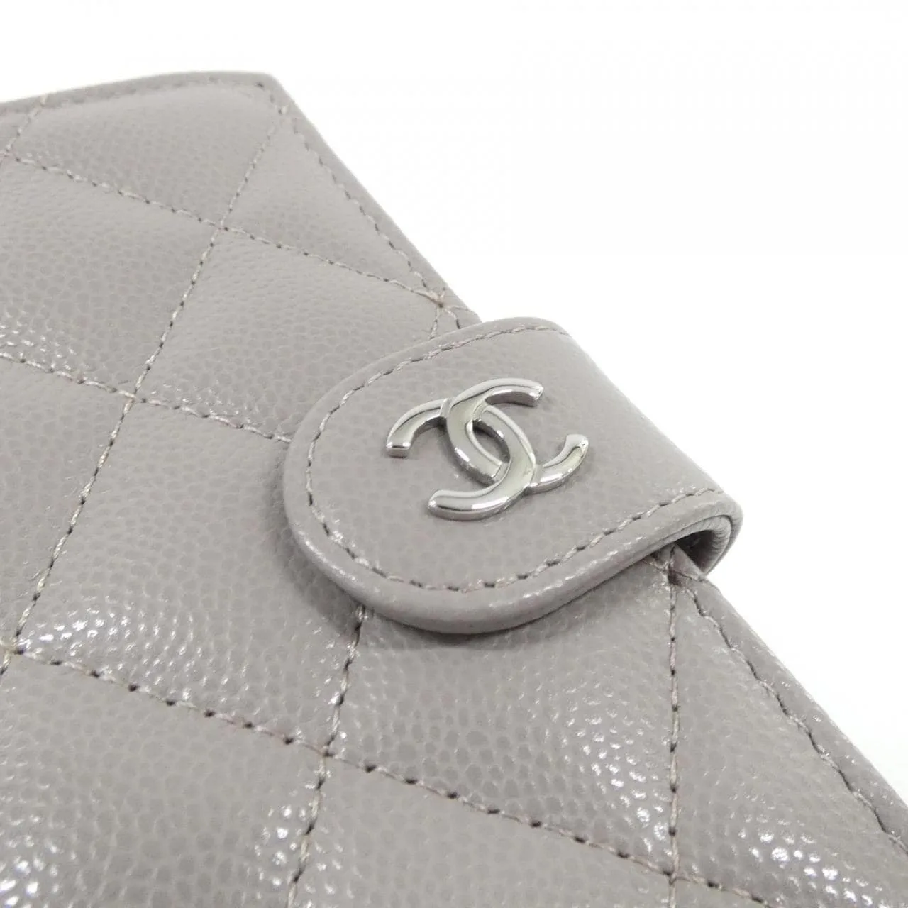 CHANEL Timeless Classic AP3791 Passport Case Grained Calfskin Grey Grained Calfskin Unused - Thumbnail 3