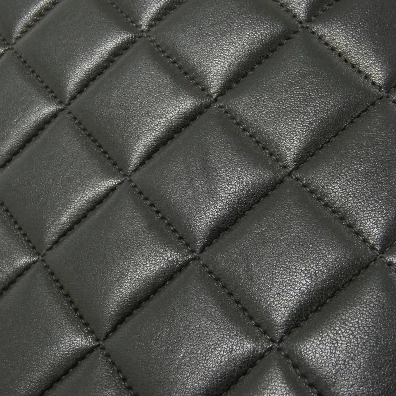 CHANEL Shoulder Lambskin 4