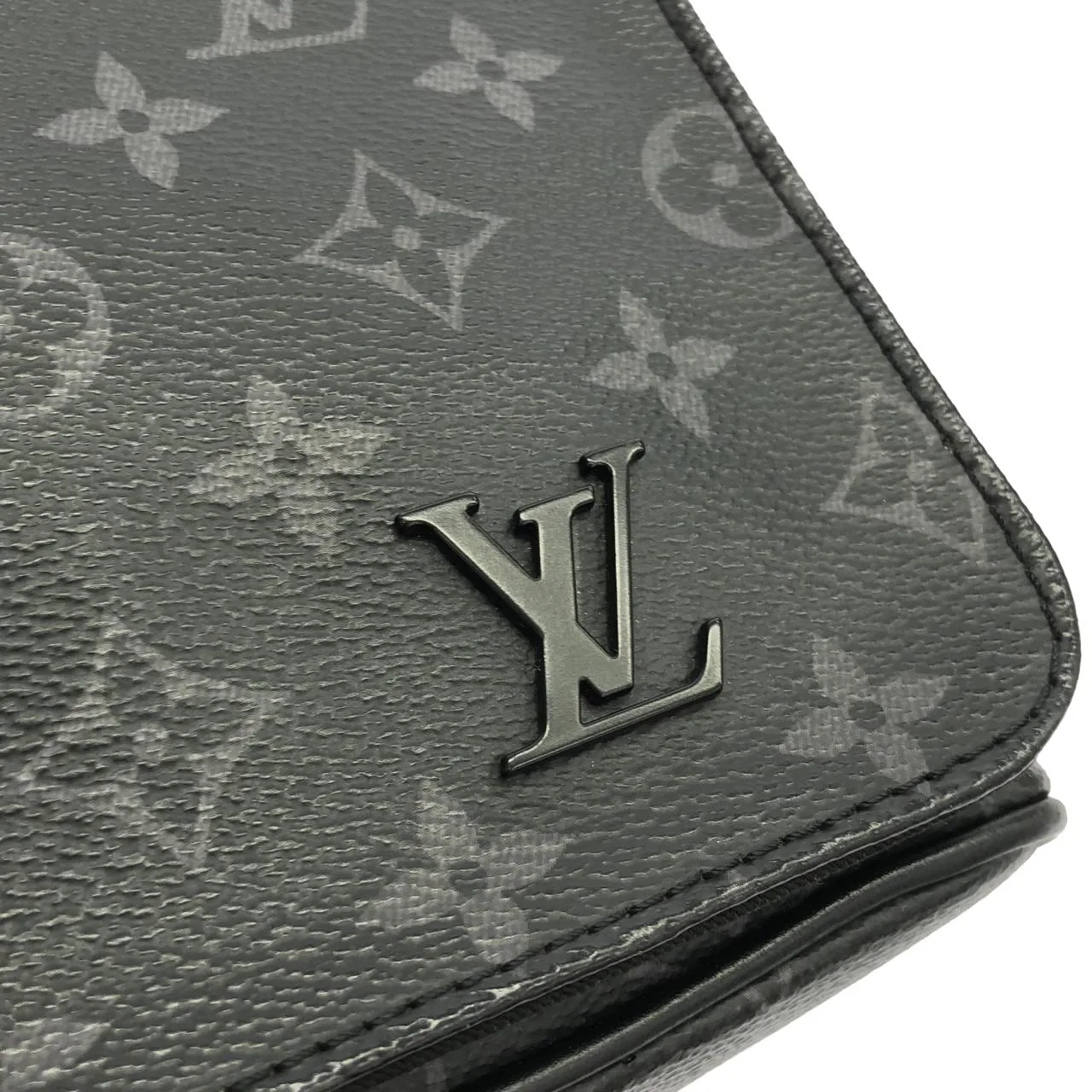 LOUIS VUITTON District M44000 Shoulder Monogram Black Monogram Rank A - Thumbnail 4