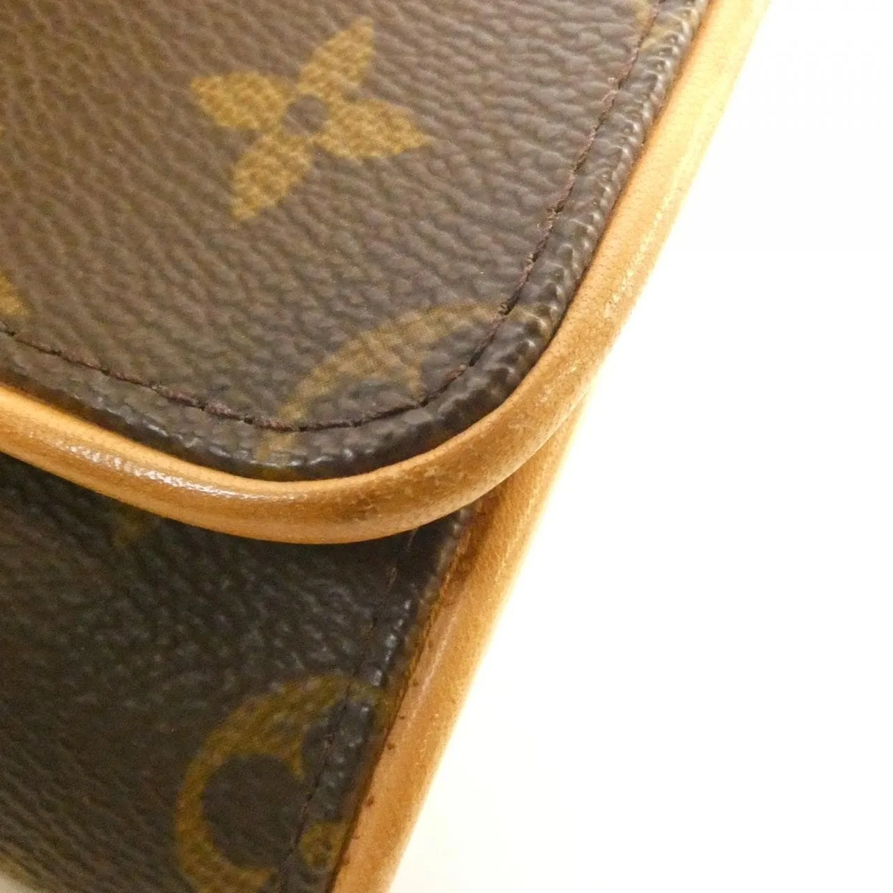 LOUIS VUITTON Pochette M51852 Shoulder Monogram Black Monogram Rank B - Thumbnail 4