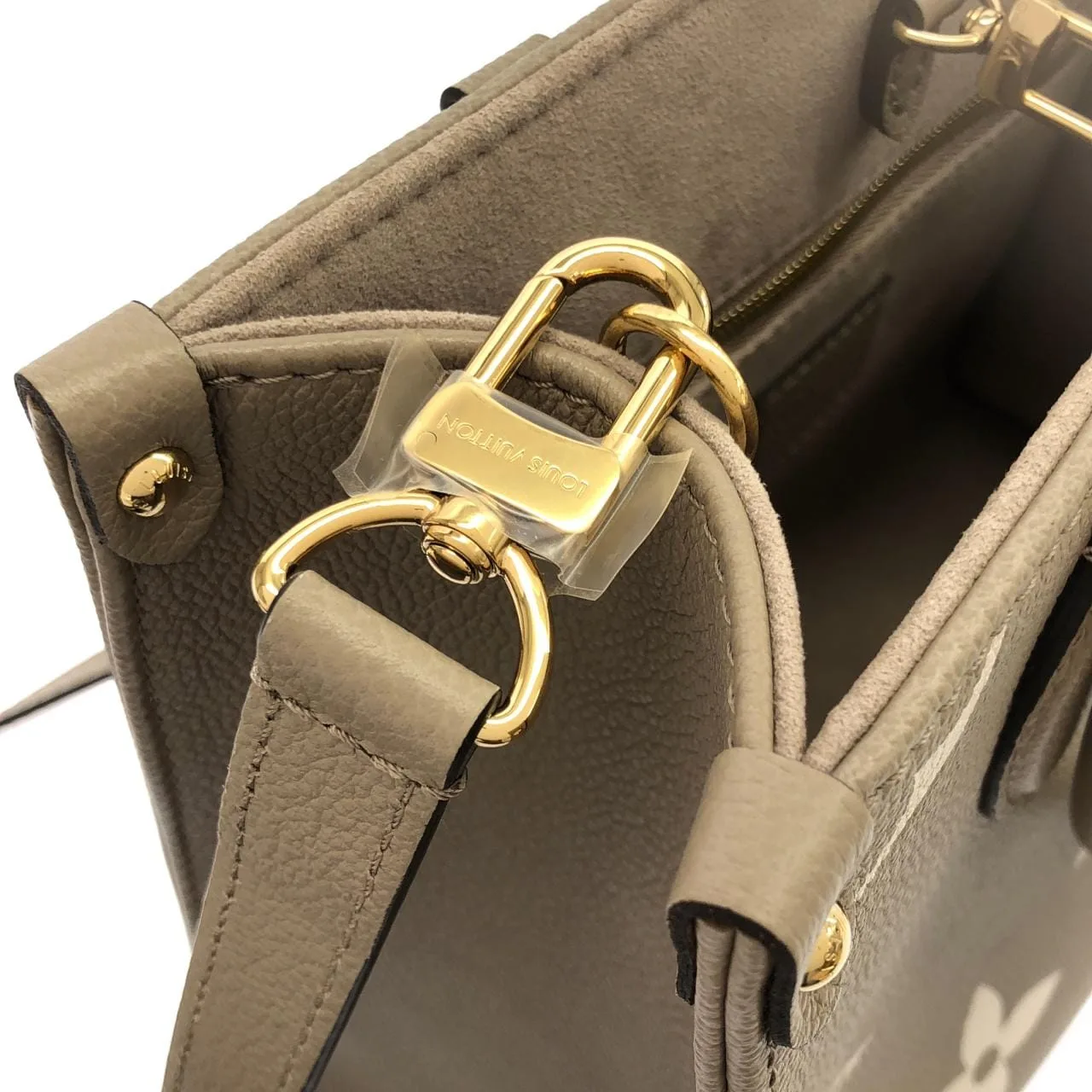 LOUIS VUITTON OnTheGo M45779 Handbag Monogram Black Monogram Rank A - Thumbnail 5