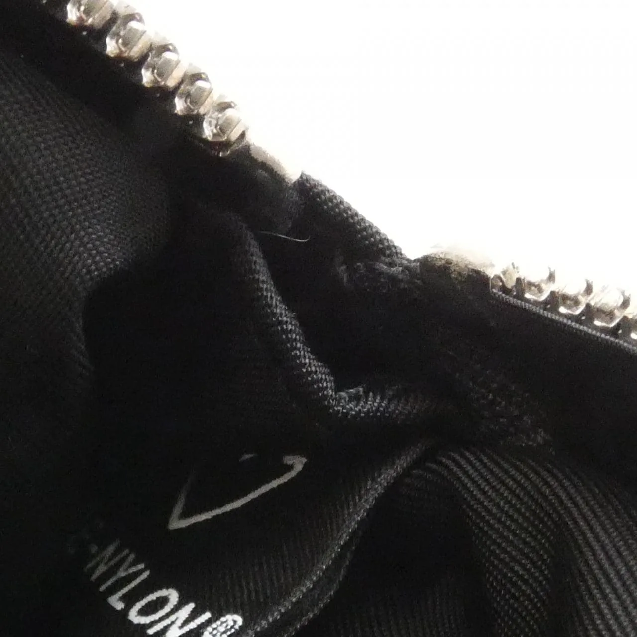 PRADA 2VH147 肩背包
