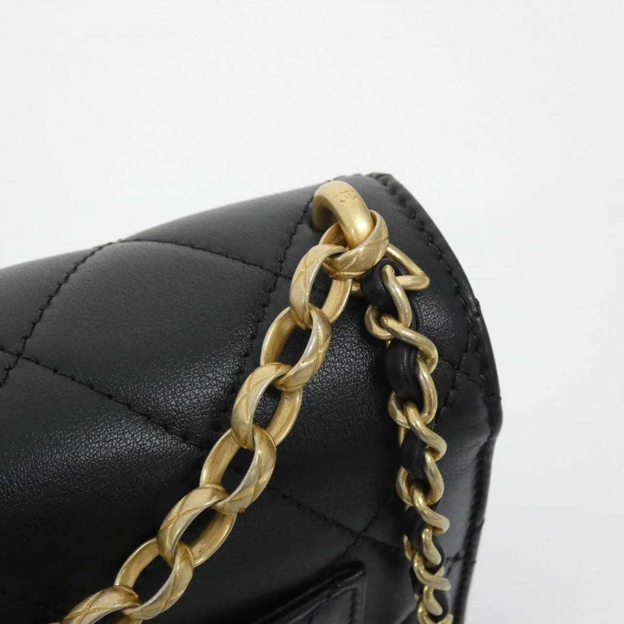 CHANEL Chanel 19 AS1889 Handbag Black Rank A - Thumbnail 7