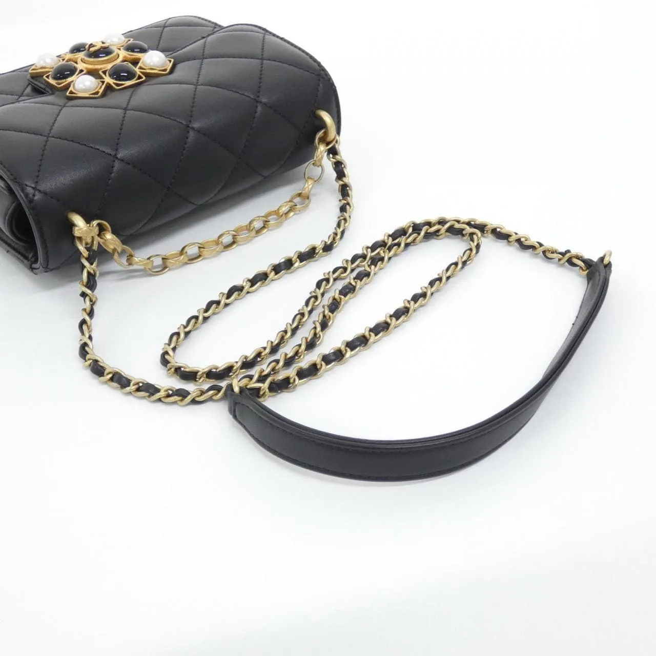 CHANEL Chanel 19 AS1889 Handbag Black Rank A - Thumbnail 8