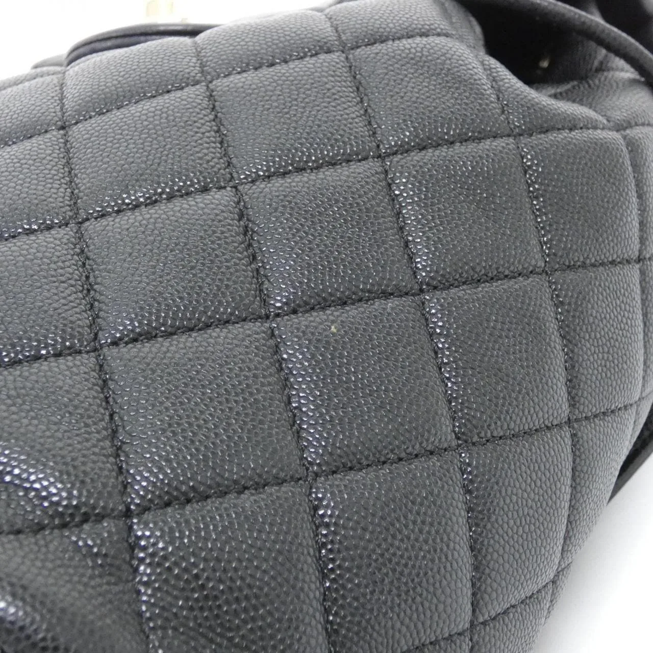 CHANEL AS4059 Backpack Grained Calfskin 黑色 荔枝紋牛皮 中古品A - 縮圖 5