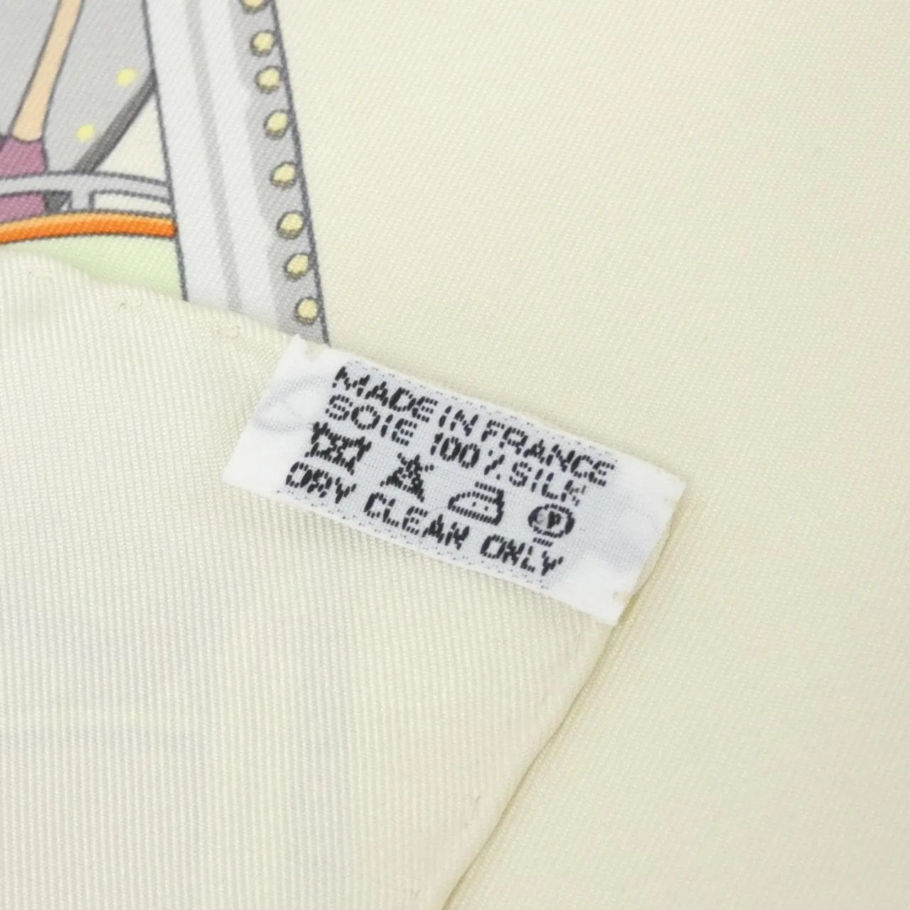 HERMES Scarf 3