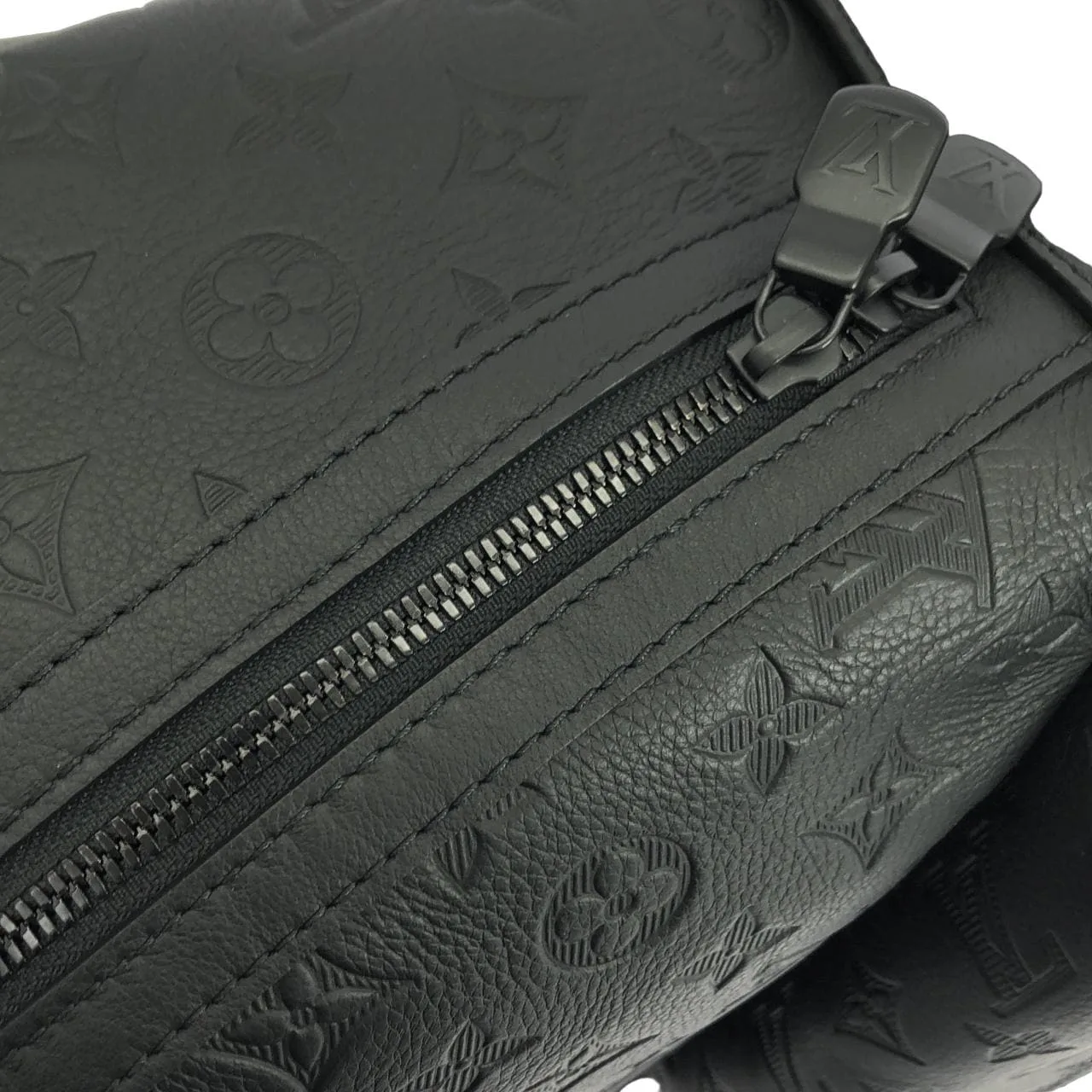 LOUIS VUITTON Discovery M46553 背包 Monogram 黑色 Monogram 中古品A - 縮圖 4