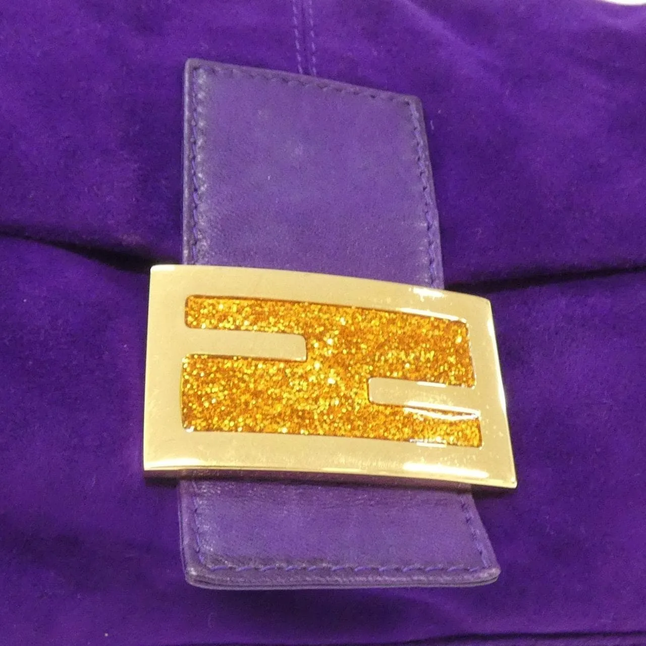 FENDI Baguette 26424 Handbag 4