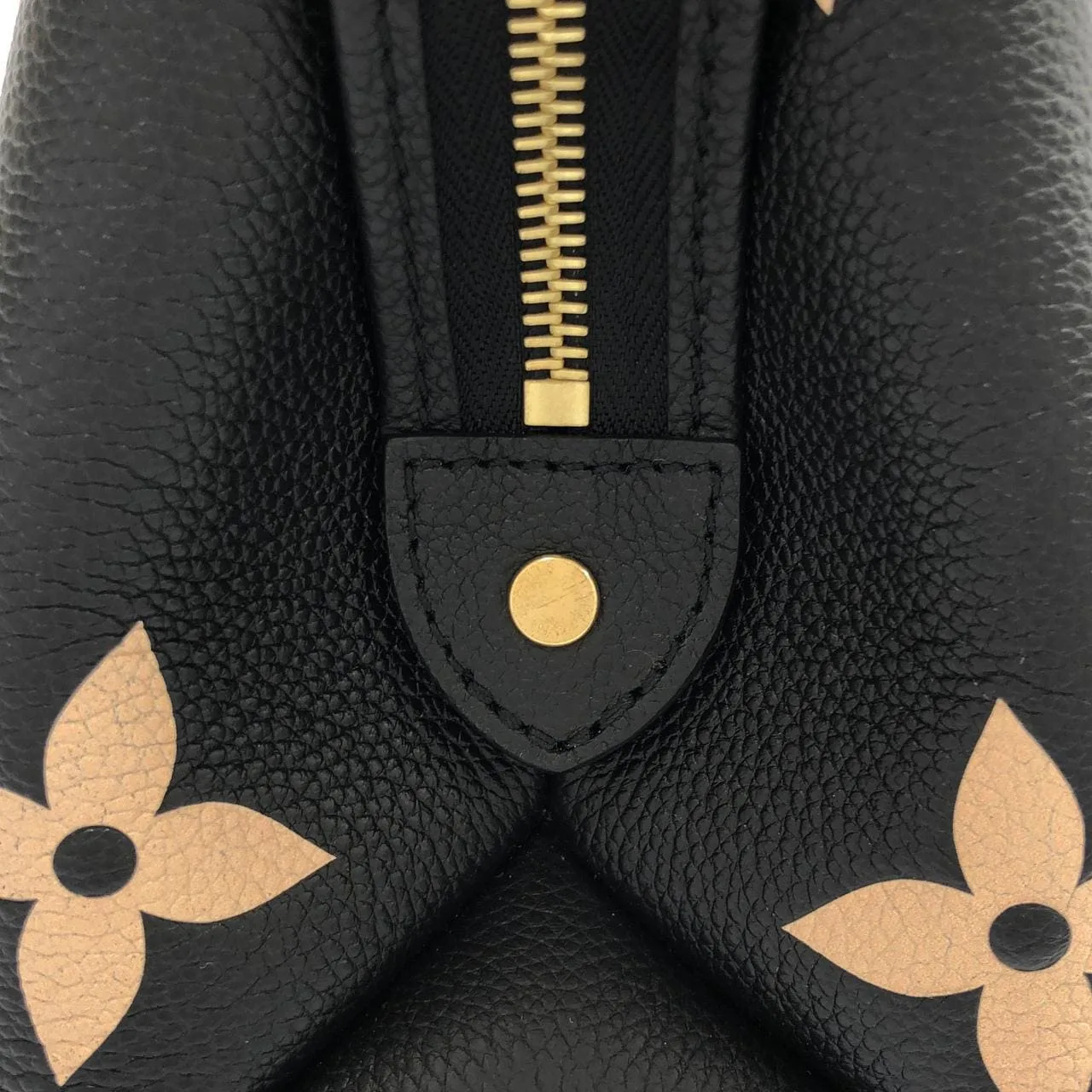 LOUIS VUITTON M58913 Handbag Monogram Black Monogram Rank A - Thumbnail 7