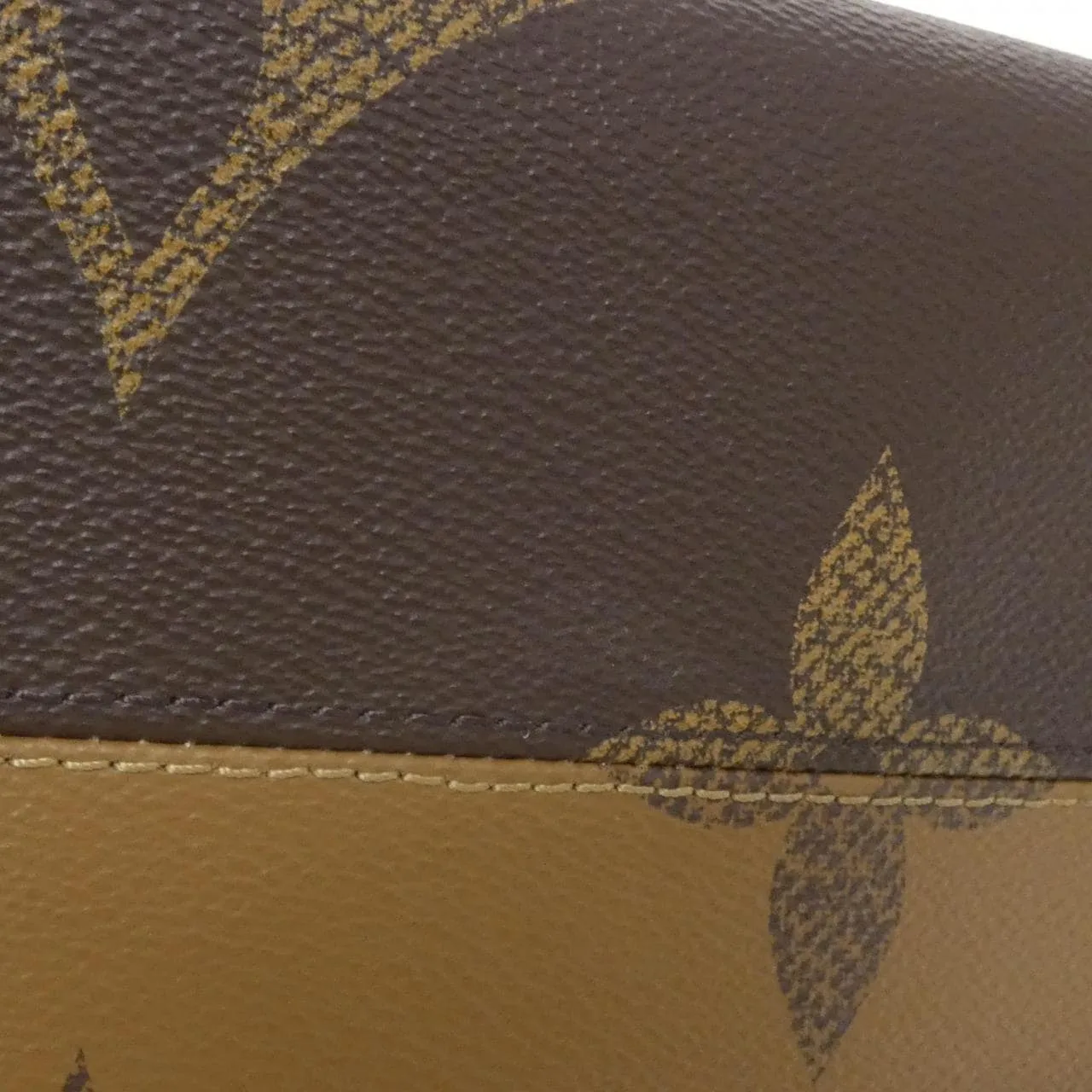 LOUIS VUITTON OnTheGo M45321 Handbag Monogram Black Monogram Rank A - Thumbnail 3