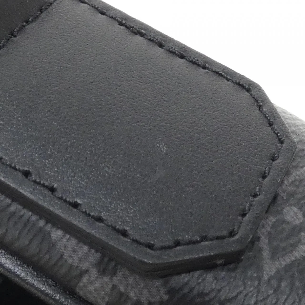LOUIS VUITTON District M46255 Shoulder Monogram Black Monogram Rank A - Thumbnail 7