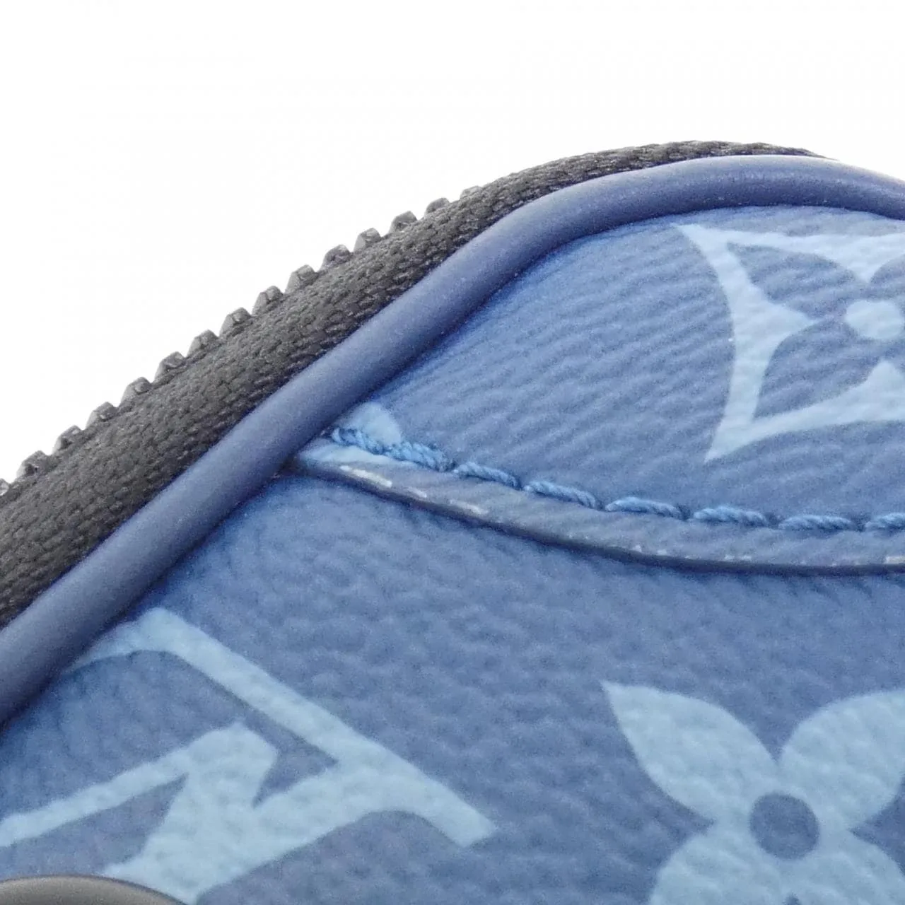 LOUIS VUITTON M82801 Shoulder Monogram Blue Monogram Rank A - Thumbnail 6