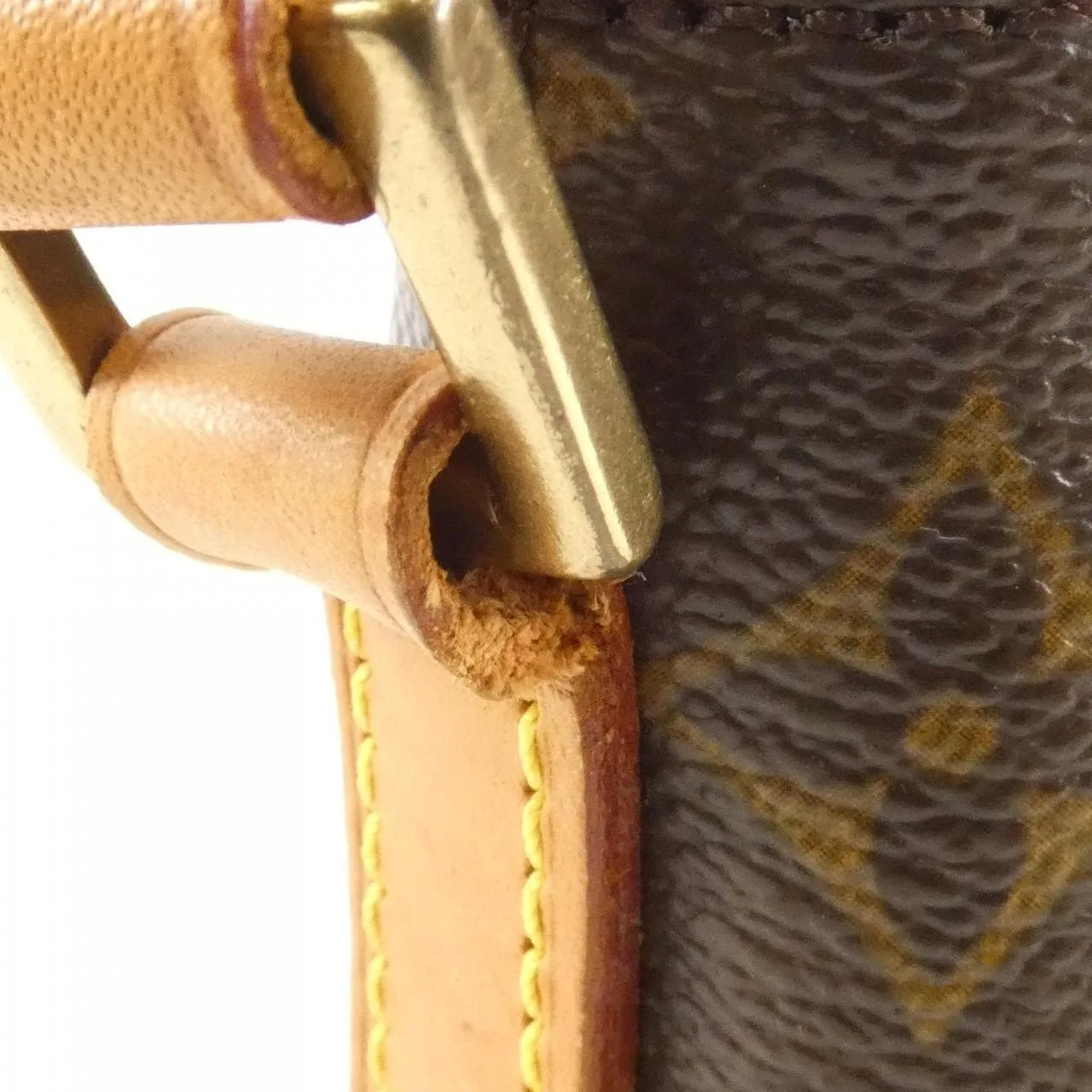 LOUIS VUITTON Trotteur M51240 Shoulder Monogram Black Monogram Rank B - Thumbnail 4