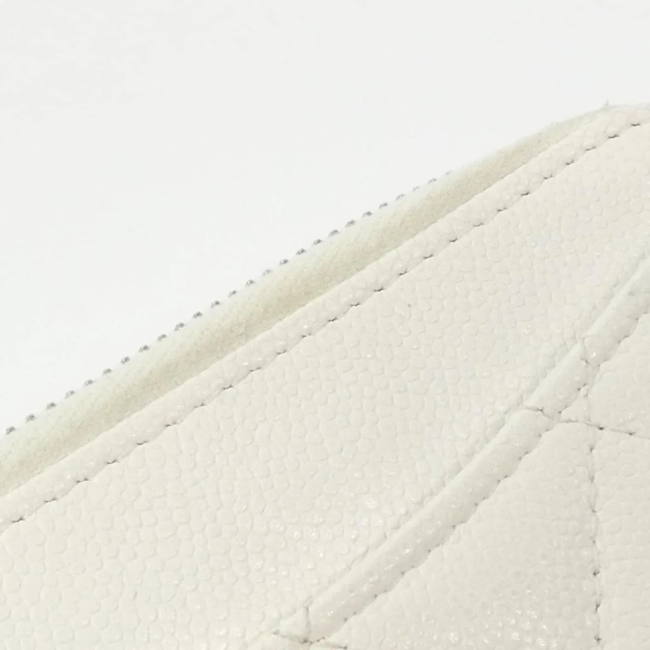 CHANEL Timeless Classic AP3179 Card Case Grained Calfskin White Grained Calfskin Rank B - Thumbnail 5