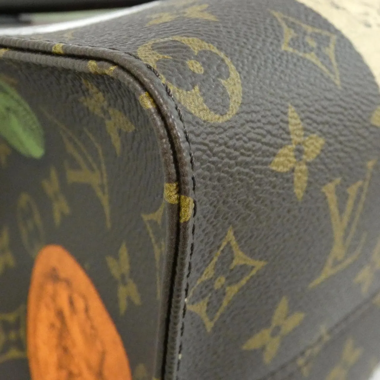 LOUIS VUITTON OnTheGo M59245 Handbag Monogram 3