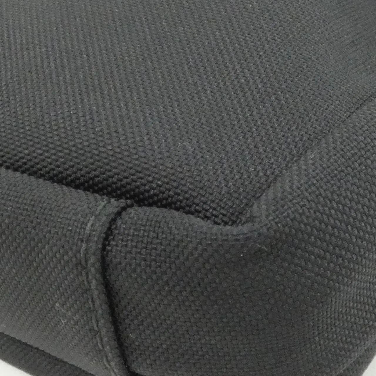 BALENCIAGA Neo Classic 638657 2HFNX 手提包 尼龍 3