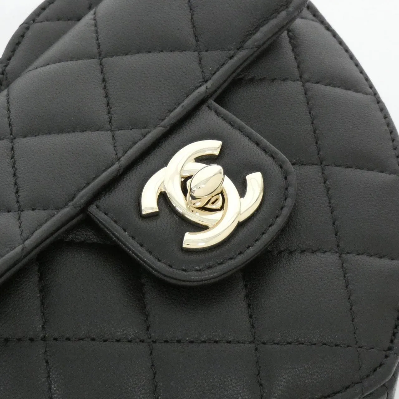 CHANEL Timeless Classic AP2784 Shoulder Lambskin 黑色 羊皮 中古品A - 縮圖 4