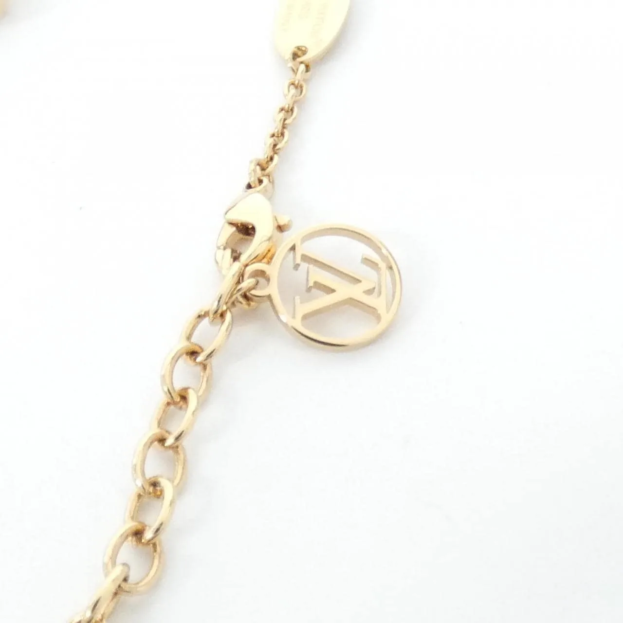 LOUIS VUITTON M00587 Accessories 4