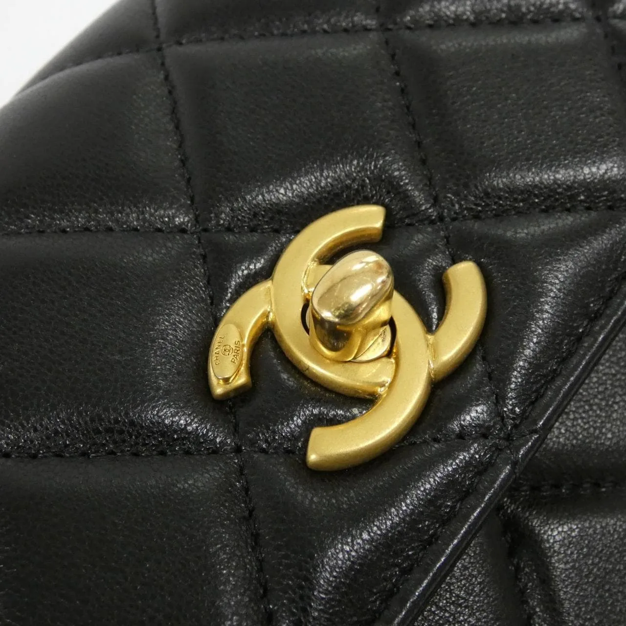CHANEL AP4679 肩背包 羊皮 4