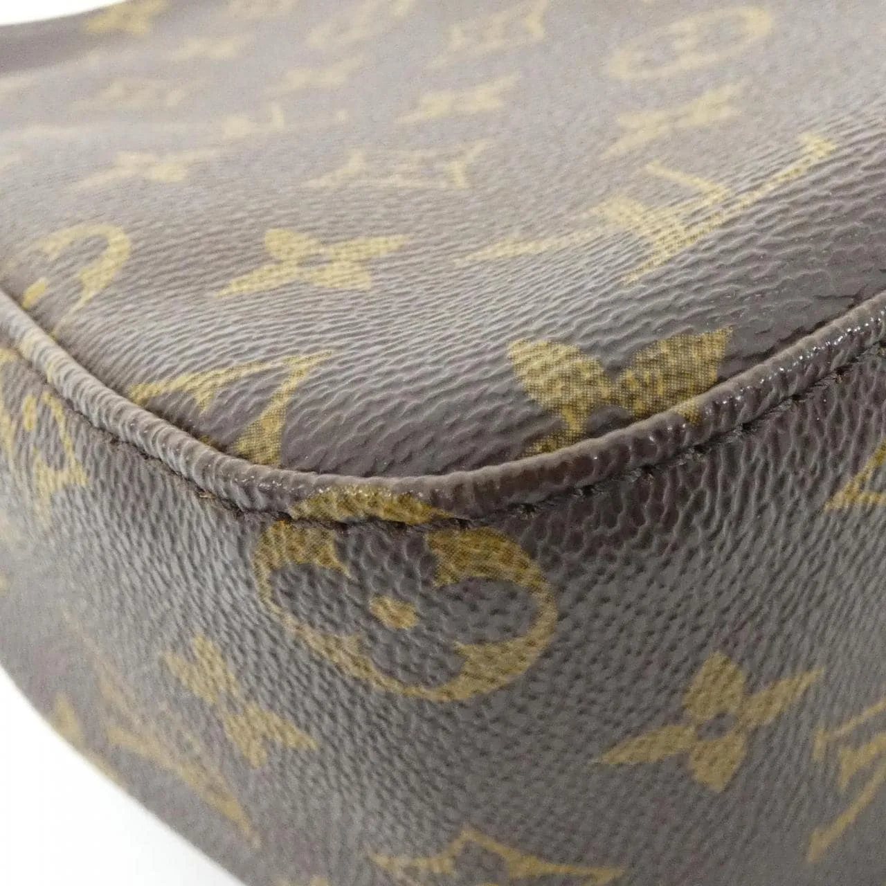 LOUIS VUITTON Looping M51146 Shoulder Monogram Black Monogram Rank A - Thumbnail 2