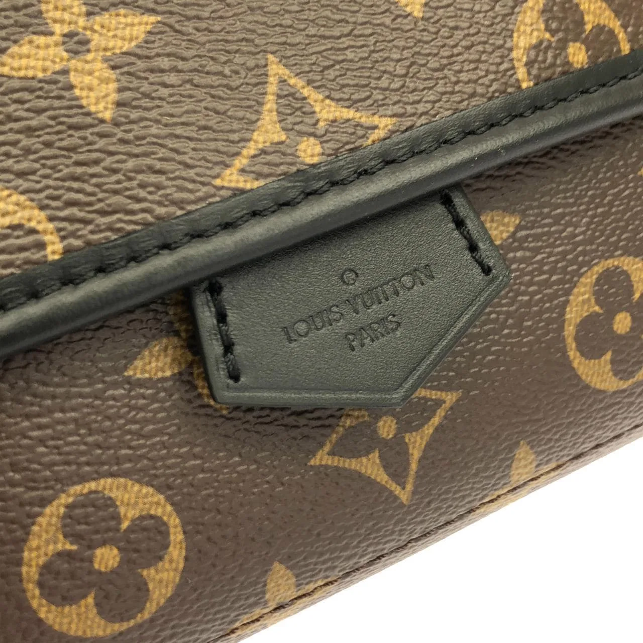LOUIS VUITTON M45557 肩背包 Monogram 黑色 Monogram 中古品A - 縮圖 4
