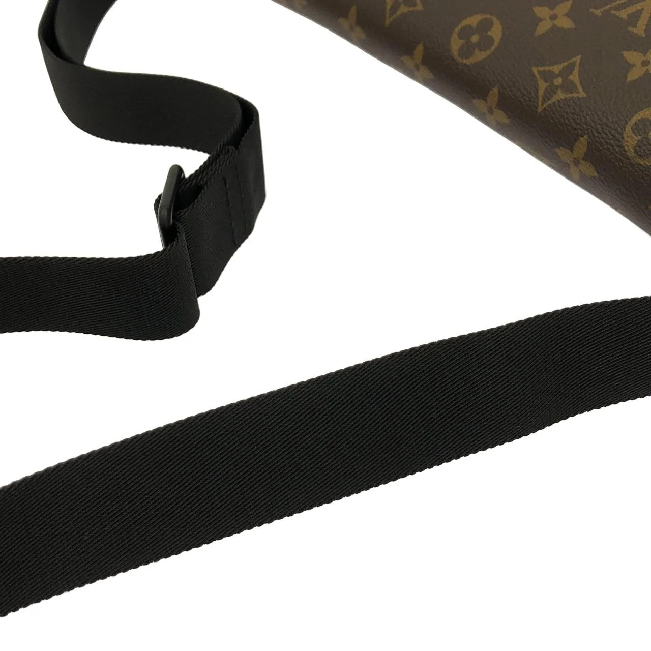 LOUIS VUITTON M45557 肩背包 Monogram 黑色 Monogram 中古品A - 縮圖 6