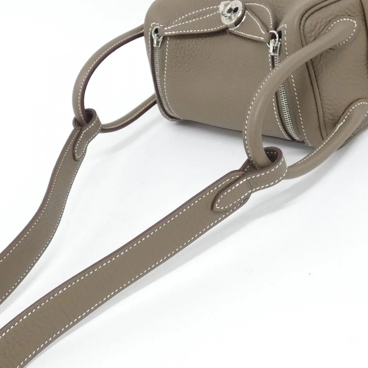 HERMES Lindy 079086CK Shoulder Clemence Etoupe Clemence 皮 中古品A - 縮圖 4