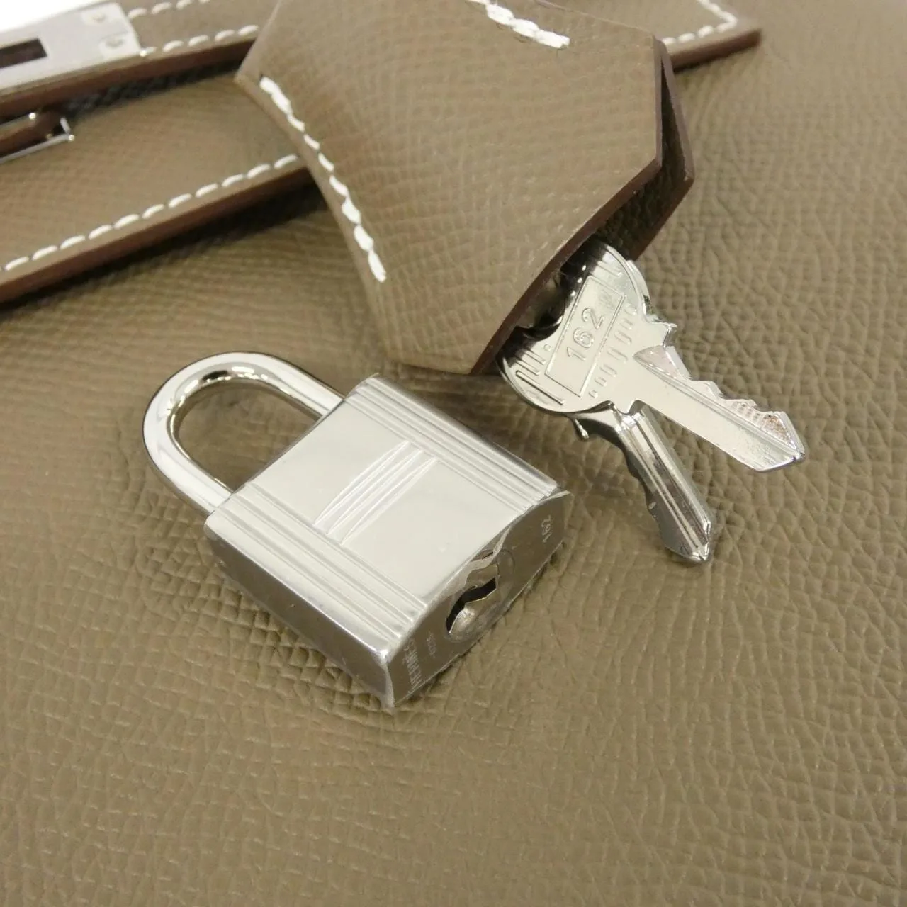 HERMES Kelly 038416CK Handbag Epsom Etoupe Epsom 皮 未使用品 - 縮圖 4