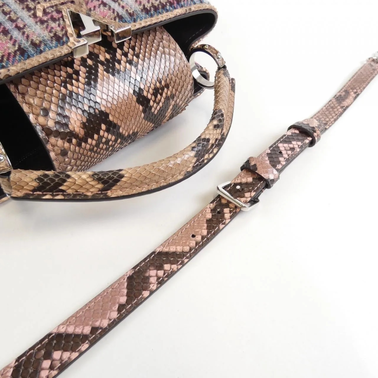 LOUIS VUITTON Capucines Handbag Leather Pink Leather Rank A - Thumbnail 6