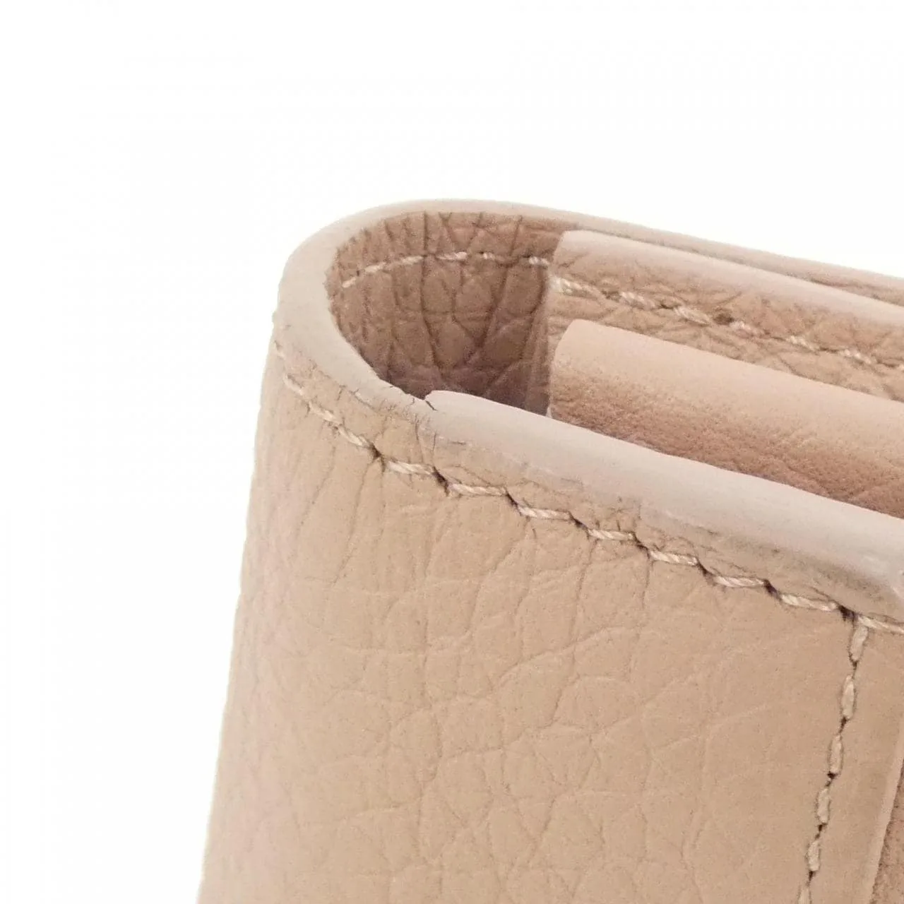 LOUIS VUITTON Capucines M64552 銀包 黑色 中古品A - 縮圖 4