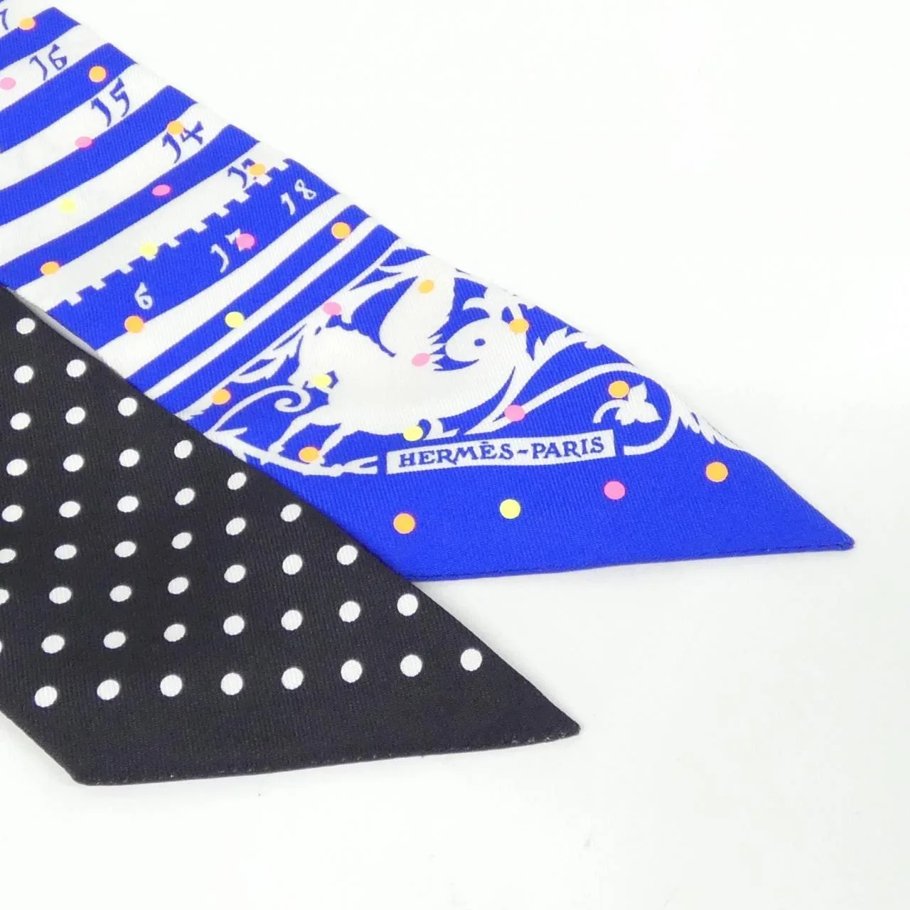 HERMES Plume Scarf 2