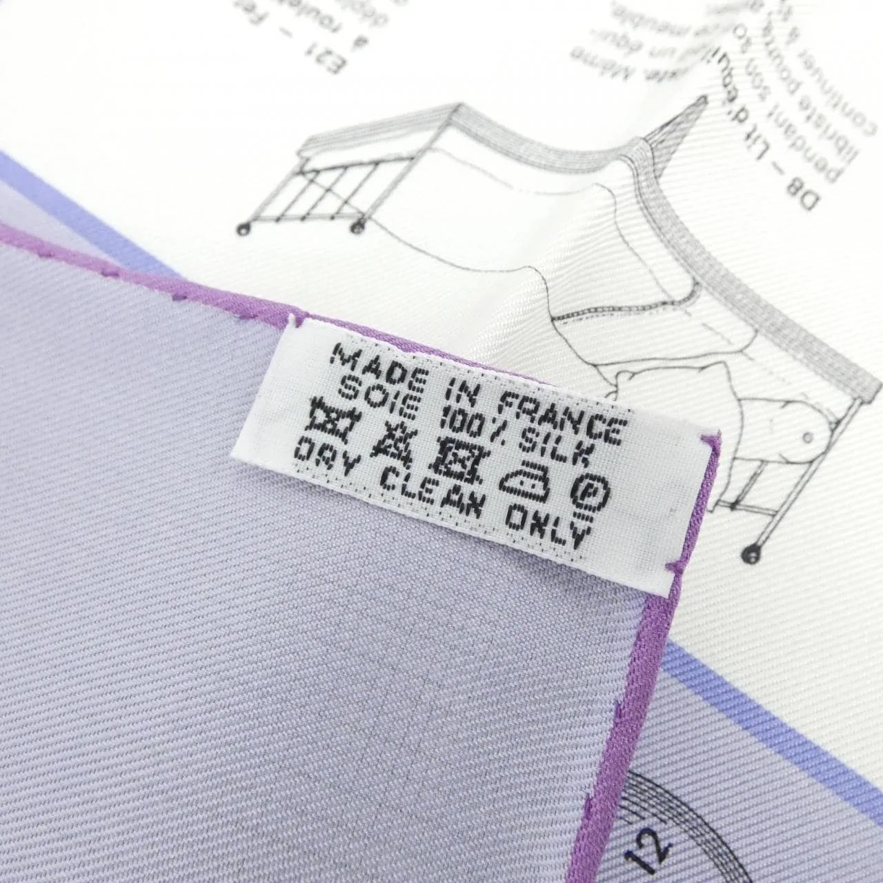 HERMES Scarf 3
