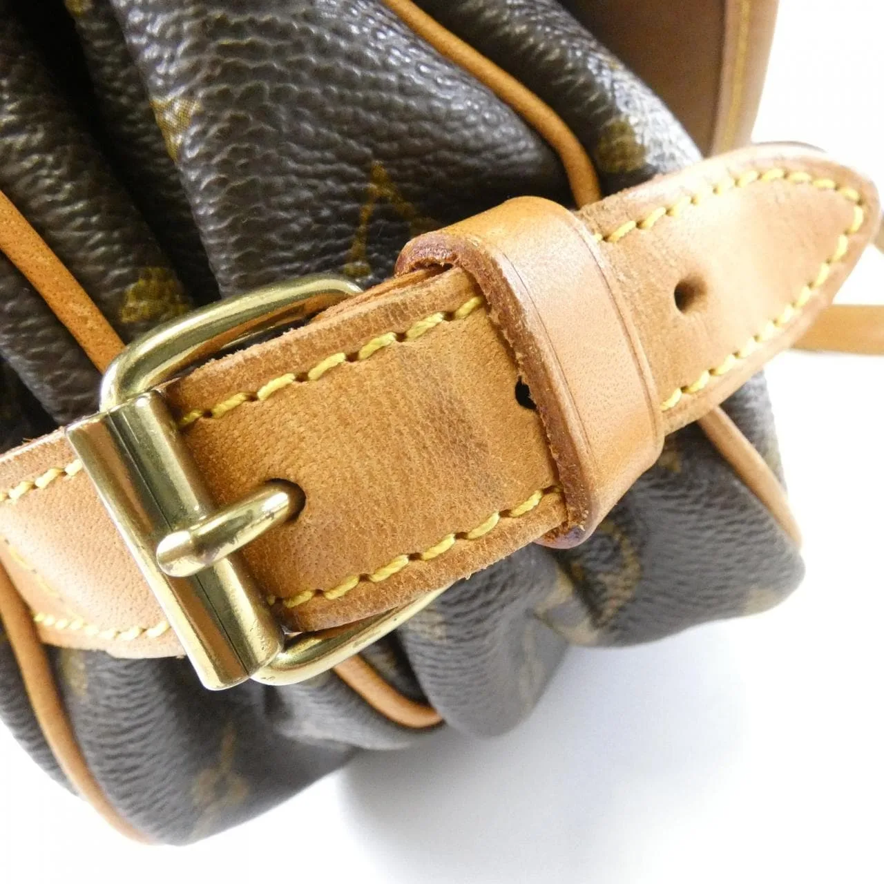 LOUIS VUITTON Saumur M42256 Shoulder Monogram Black Monogram Rank B - Thumbnail 3