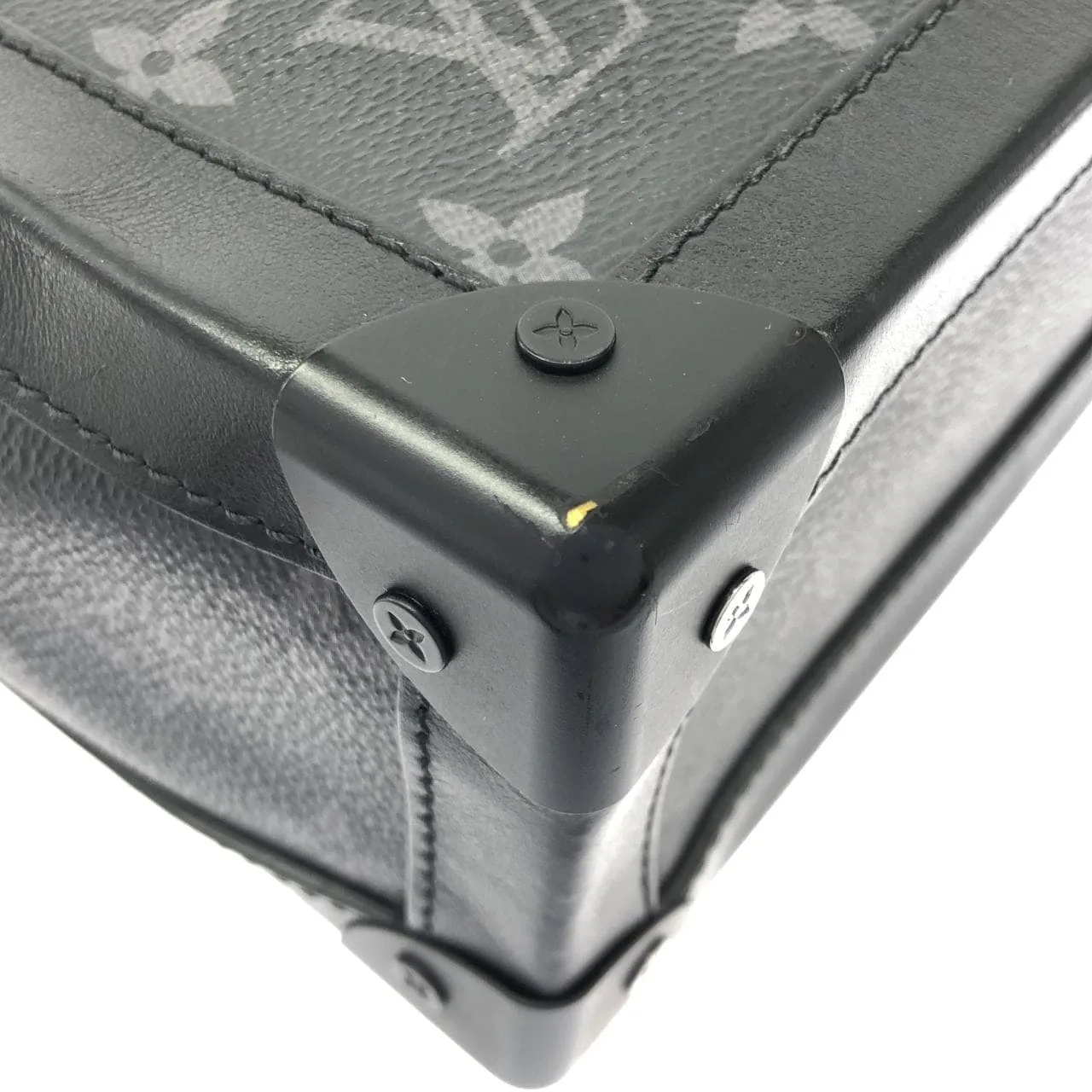 LOUIS VUITTON Soft Trunk M44730 肩背包 Monogram 2