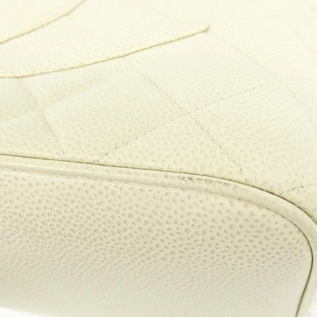 CHANEL Matelasse 1804 Handbag Grained Calfskin 3