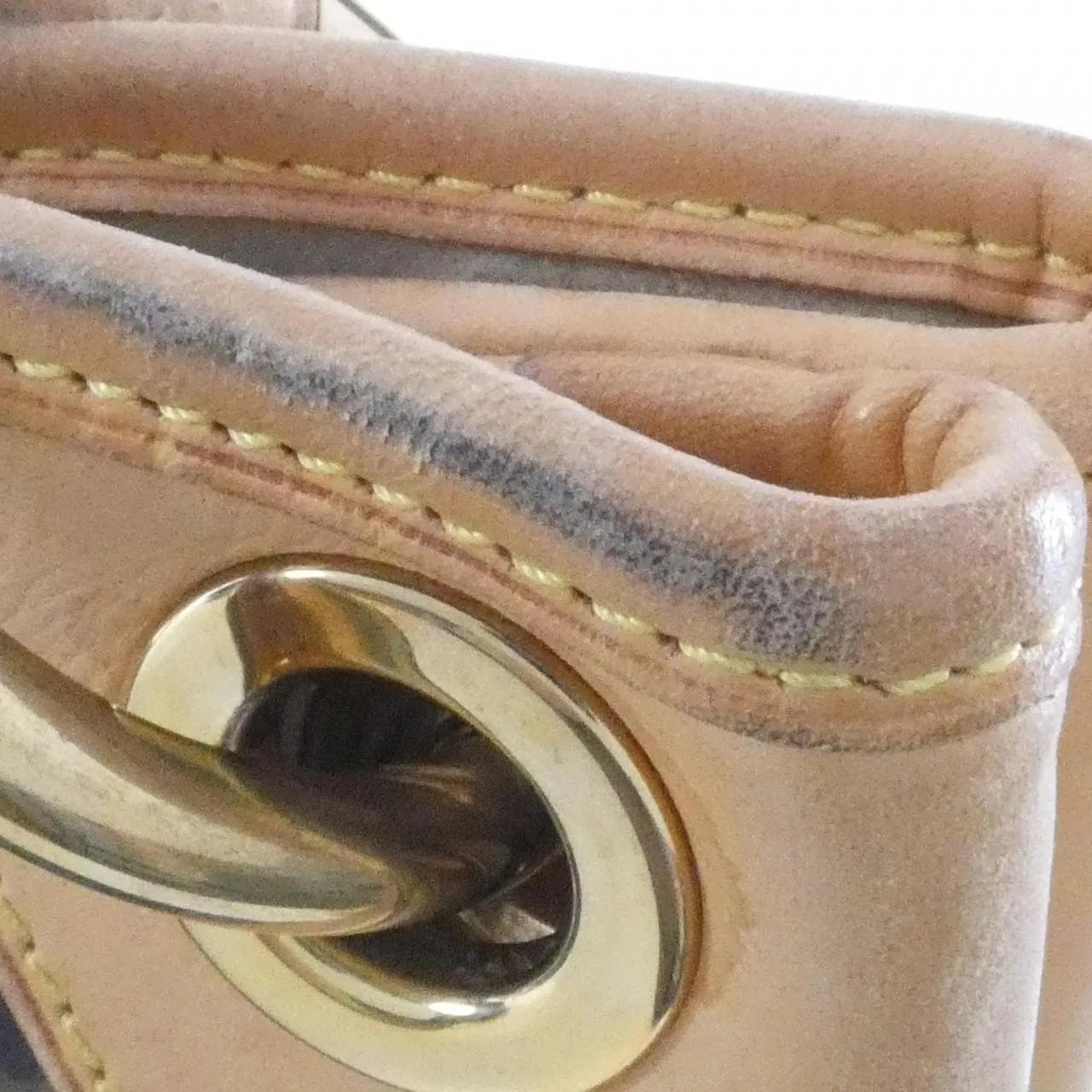 LOUIS VUITTON M56381 肩背包 Monogram 5