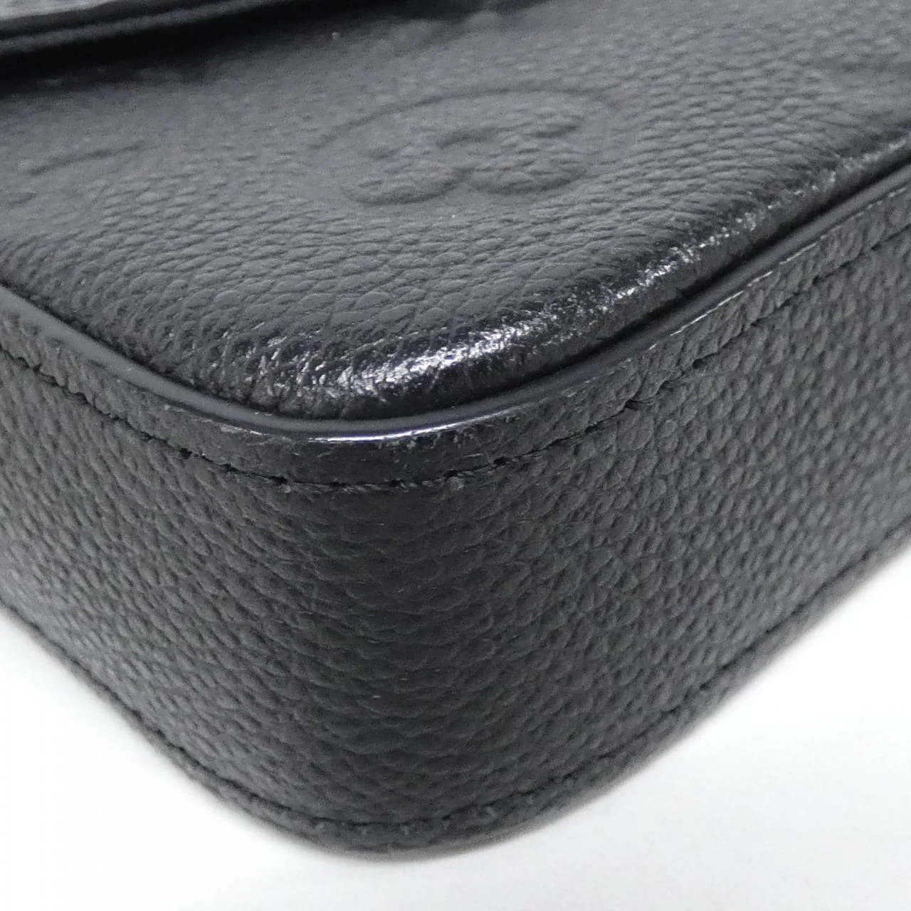 LOUIS VUITTON Pochette M64064 Shoulder Monogram 黑色 Monogram 中古品A - 縮圖 3